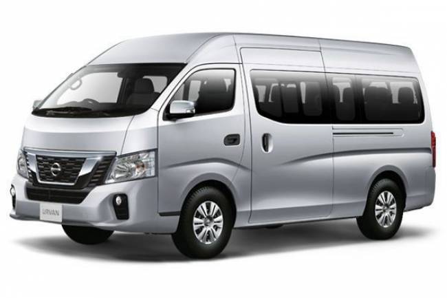 Menyewa Hiace Bandung untuk Rombongan Wisata: Tips dan Biaya yang Perlu Diketahui