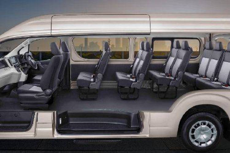 Tips Nyaman Naik Hiace untuk Perjalanan Jauh di Bandung